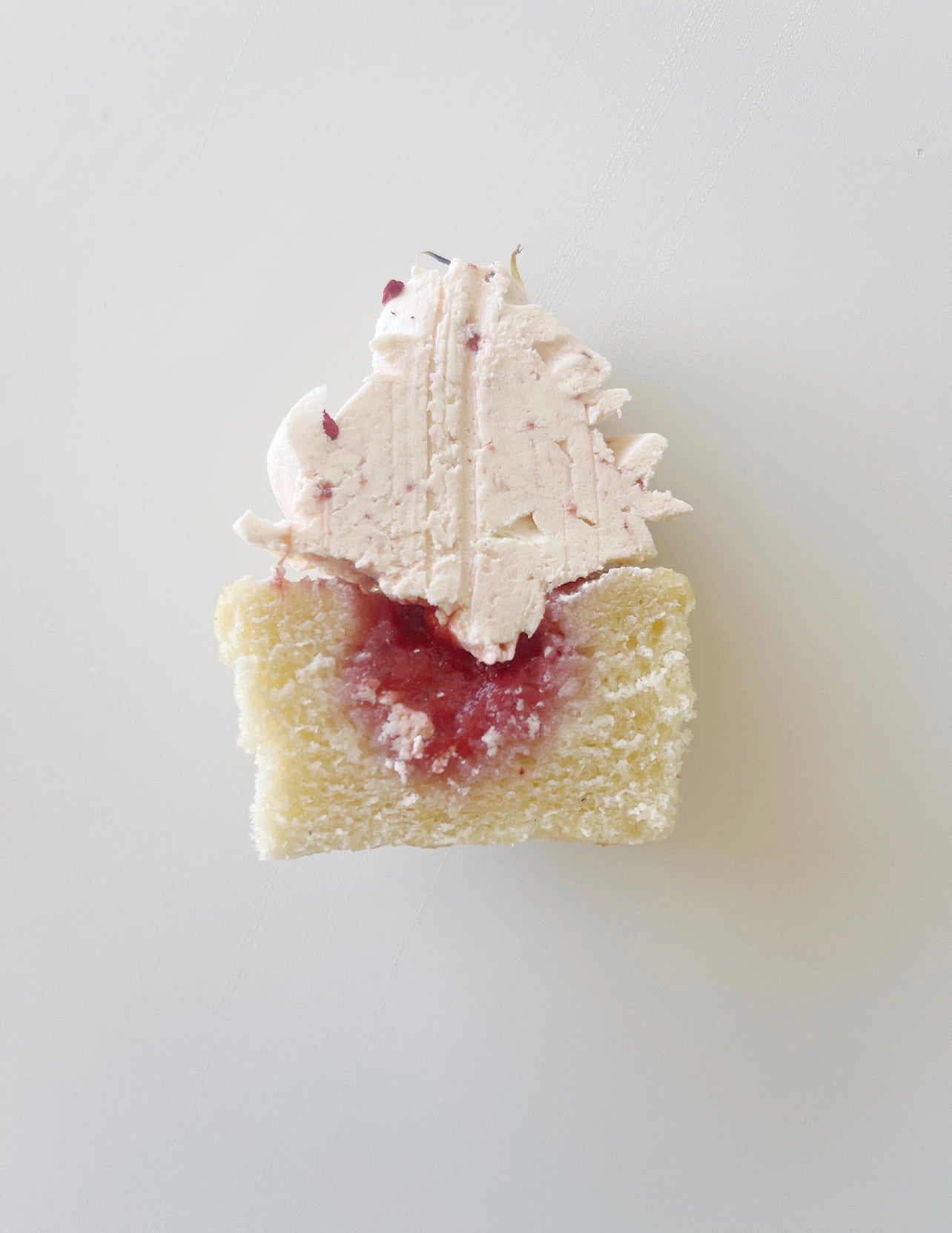 Lemon and strawberry cupcake