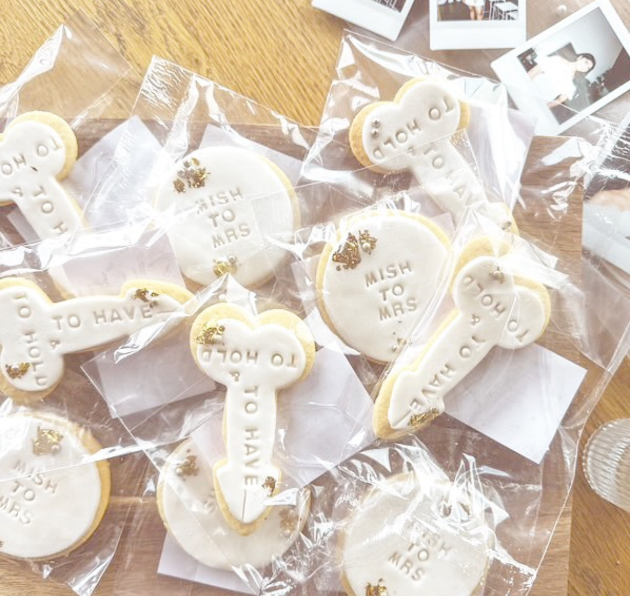 Order custom wedding cookies in Auckland – personalised, handcrafted treats perfect for wedding favours, dessert tables & engagement parties. NZ-wide delivery