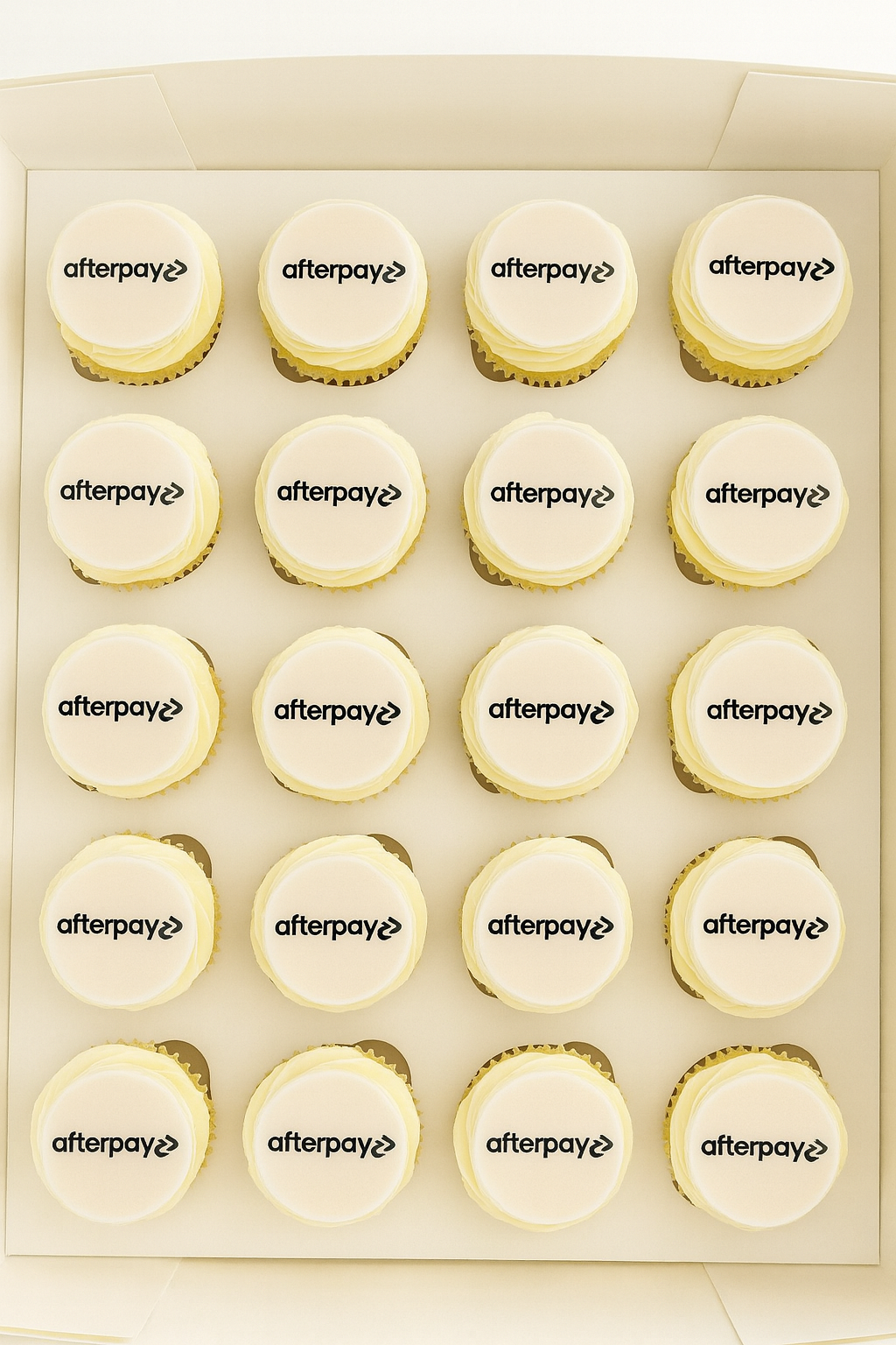 Auckland’s favourite cupcakes from Sweets by Becca – custom-made, freshly baked, and perfect for any celebration. Fast, local delivery available
