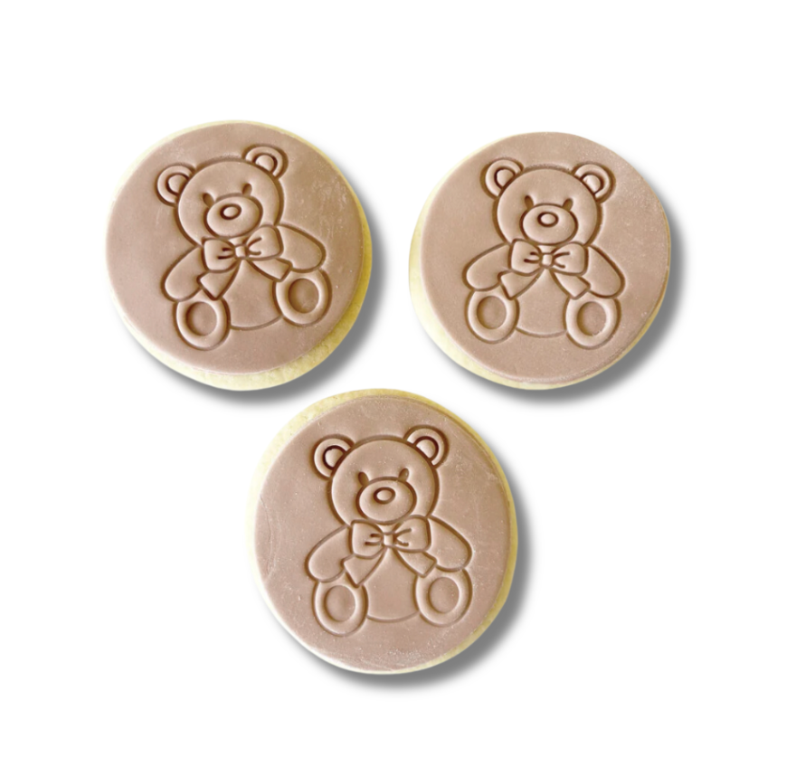Celebrate your baby shower with beautifully decorated, custom baby shower cookies! Perfect for party favours, dessert tables, or gifts, our hand-crafted cookies come in adorable designs like baby bottles, onesies, rattles, and more. Customcookiesnz Personalisedcookiesnz